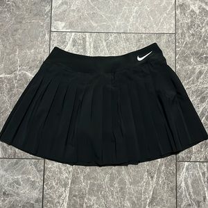 Nike tennis skirt